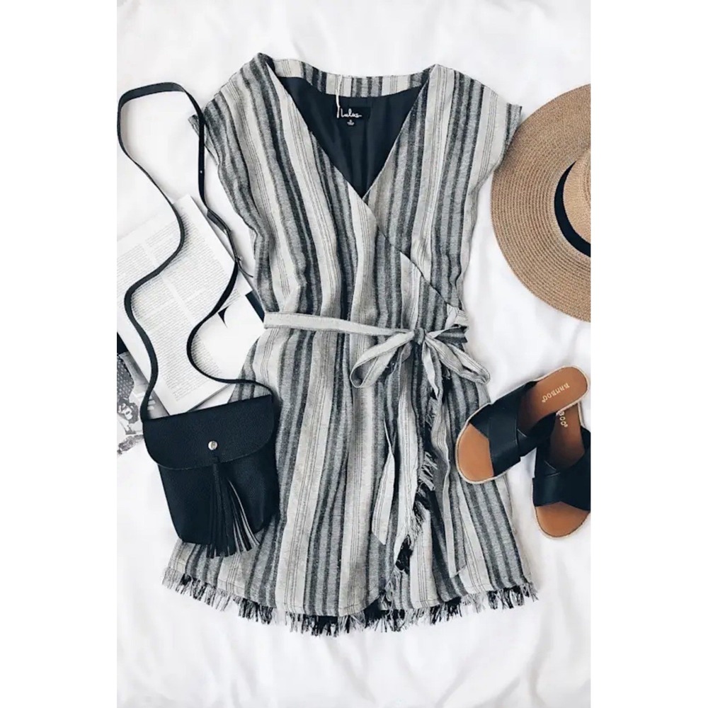 Lulus Island Retreat Striped Wrap Mini Dress Women's XL Gray Boho Beach NWT